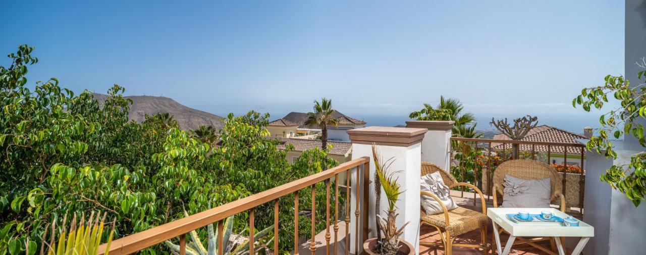 Deluxe Villa Bella Vita Air Con & Heated Pool, Tenerife South Chayofa Екстер'єр фото