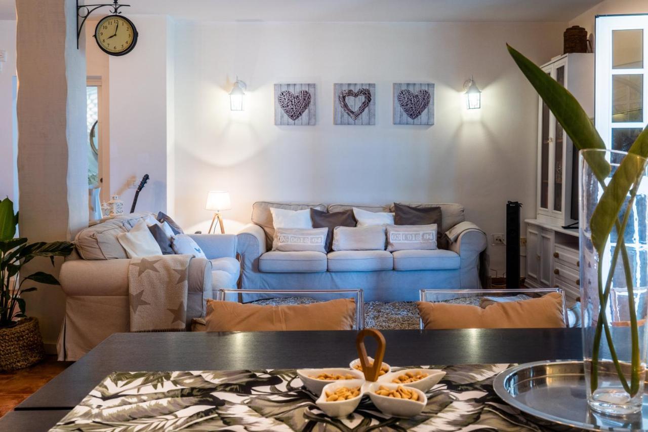 Deluxe Villa Bella Vita Air Con & Heated Pool, Tenerife South Chayofa Екстер'єр фото